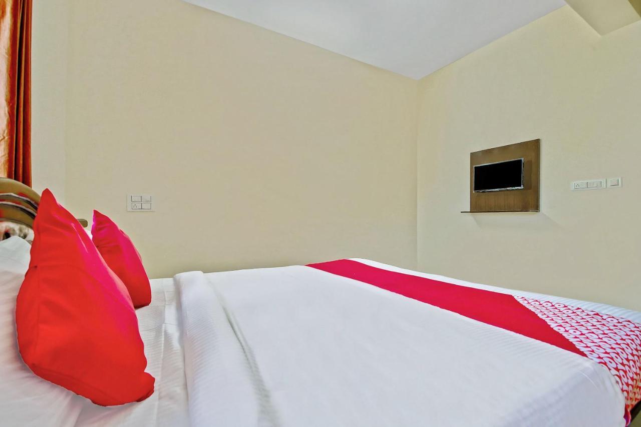 Oyo 39837 Sri Anjaneya Residency Hotel Shimoga Esterno foto