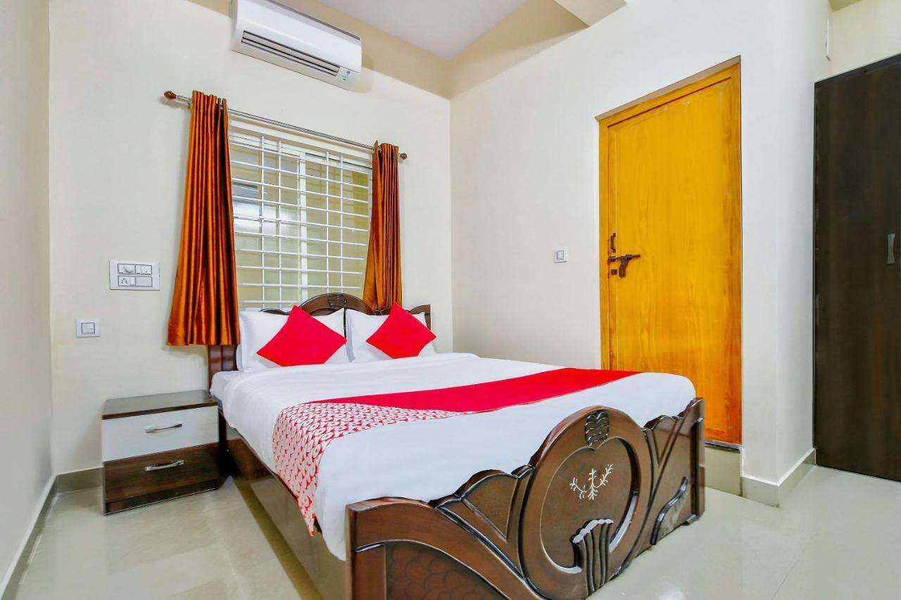 Oyo 39837 Sri Anjaneya Residency Hotel Shimoga Esterno foto