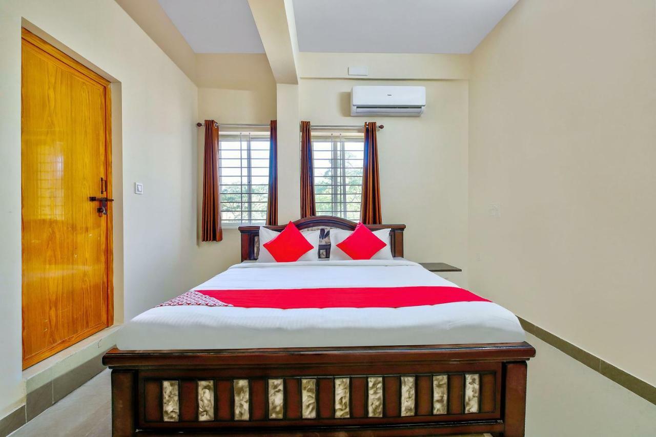 Oyo 39837 Sri Anjaneya Residency Hotel Shimoga Esterno foto